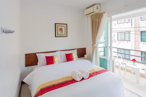 Double Room with Balcony | Free WiFi