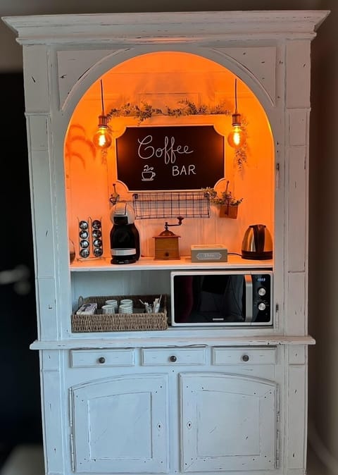 Double Room | Living area | Flat-screen TV