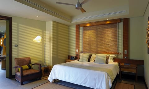 Two Bedroom Villa | Minibar, in-room safe, desk, free WiFi