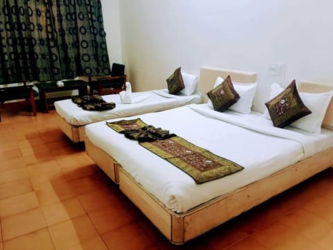 Standard Double Room | Room amenity