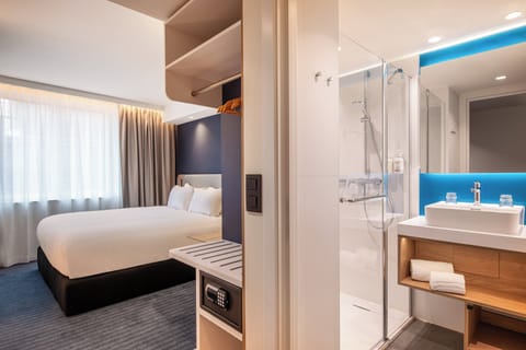 Hypo-allergenic bedding, pillowtop beds, minibar, in-room safe