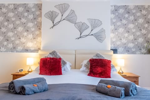 Double Room, Ensuite (Superking) | Soundproofing, free WiFi