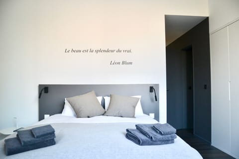 Double Room (Vagues Minerales) | Premium bedding, down comforters, free minibar items