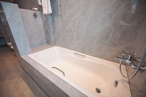 Shower, free toiletries, hair dryer, bathrobes