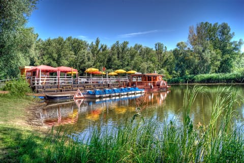 Children's play area - outdoor