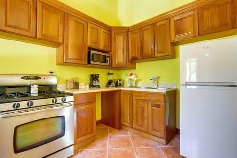 Three Bedroom Family Suite | Private kitchen | Coffee/tea maker