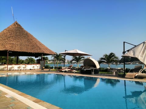 Outdoor pool, sun loungers