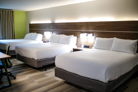 Premium bedding, pillowtop beds, in-room safe, individually furnished