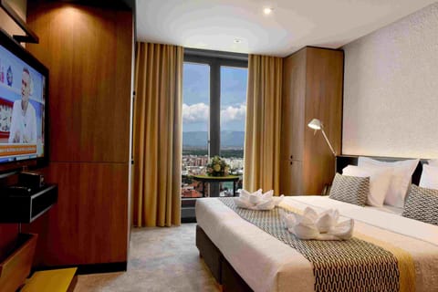 Superior, City view | Hypo-allergenic bedding, minibar, in-room safe, desk