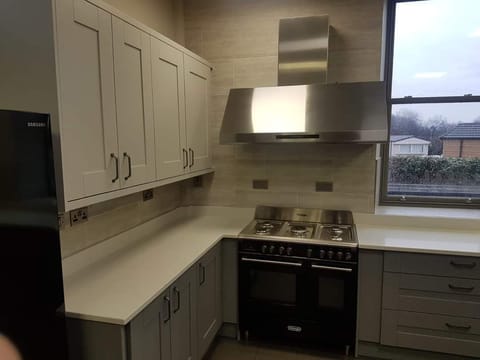 Exclusive House, 4 Bedrooms, Non Smoking, Sea View | Private kitchen | Full-size fridge, microwave, oven, toaster