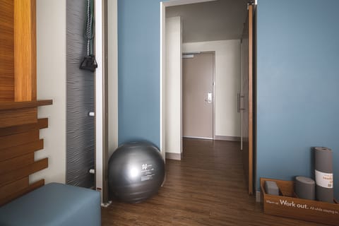 Egyptian cotton sheets, premium bedding, pillowtop beds, in-room safe