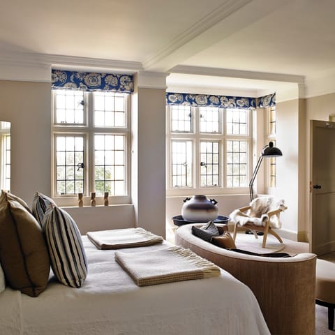 Room, 1 King Bed, Non Smoking, Garden View (Birch) | Egyptian cotton sheets, premium bedding, in-room safe, free WiFi