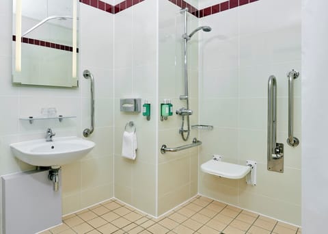 Desk, blackout drapes, iron/ironing board, free WiFi