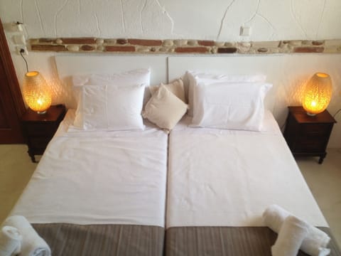 Superior Double or Twin Room | Blackout drapes, free WiFi, bed sheets