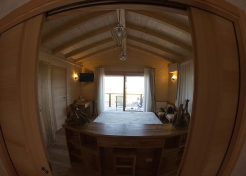 Tree House | Premium bedding, minibar, in-room safe, desk