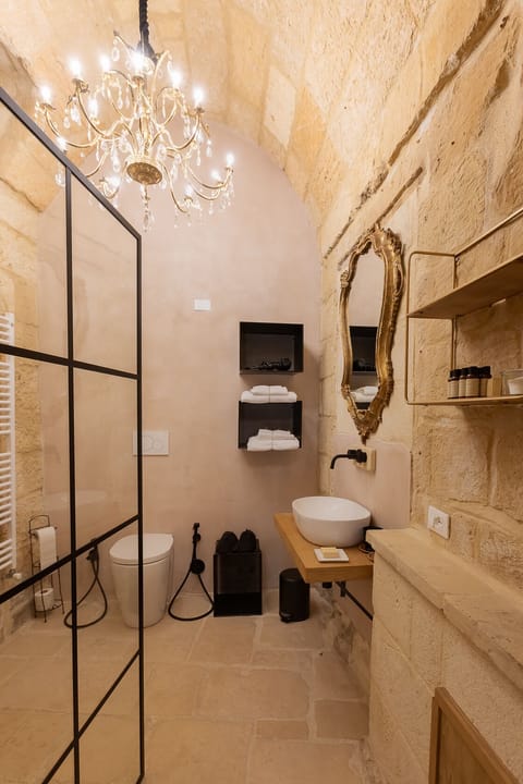 Superior Room | Bathroom | Designer toiletries, hair dryer, bathrobes, slippers