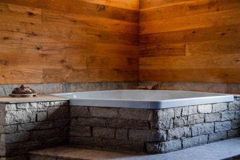 Sauna, Turkish bath