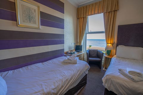 Traditional Twin Room, Sea View | Premium bedding, individually decorated, individually furnished, desk