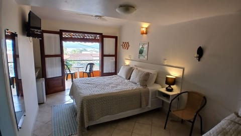 Deluxe Room | Minibar, iron/ironing board, free cribs/infant beds, free WiFi