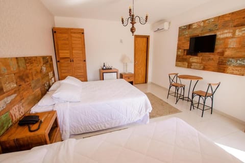 Minibar, desk, free WiFi, bed sheets