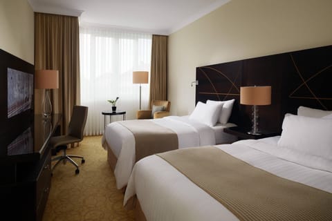 Executive Room, 2 Twin Beds | Desk, blackout drapes, soundproofing, iron/ironing board