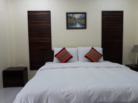 Standard Double Room | In-room safe, free WiFi