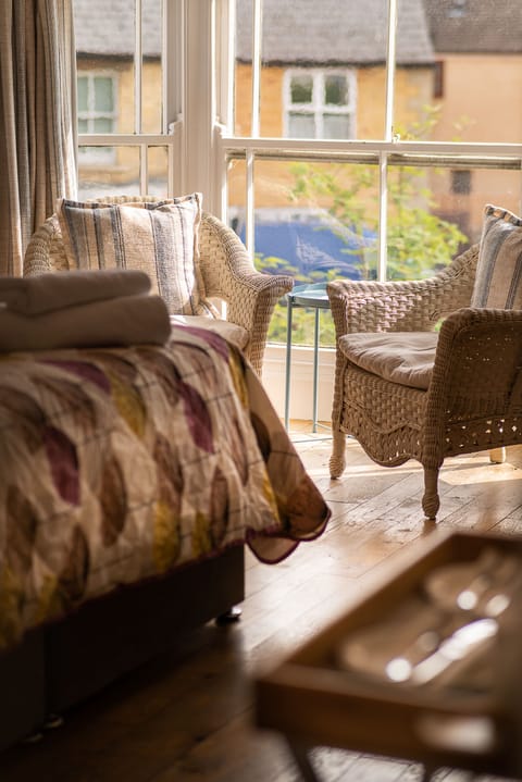 Double or Twin Room, Ensuite (Nettle) | Interior