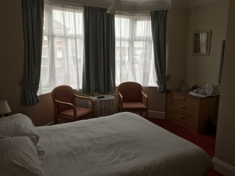 Classic Double Room, Ensuite (Ground Floor) | WiFi