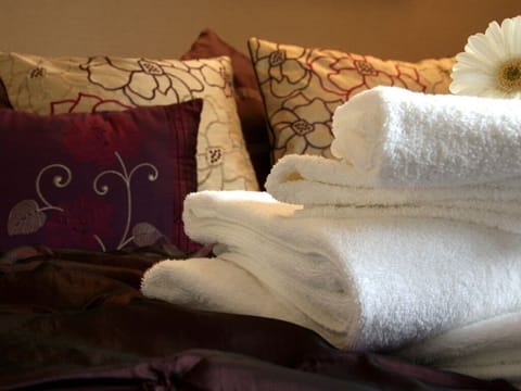 Double or Twin Room, Ensuite