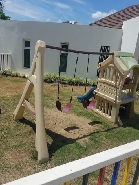 Children's play area - outdoor