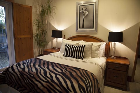 	 The Garden Suite | In-room safe, desk, iron/ironing board, free WiFi