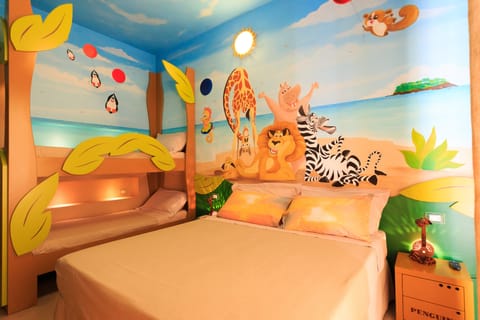 Children's theme room