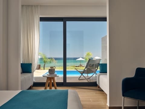 Seaside Suite with Private Pool | Egyptian cotton sheets, premium bedding, down comforters, pillowtop beds