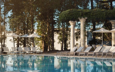 Indoor pool, seasonal outdoor pool