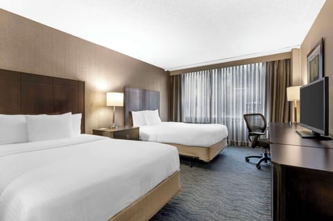 In-room safe, blackout drapes, iron/ironing board