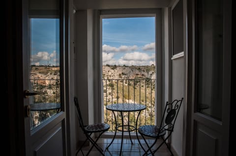 Panoramic Suite, Hot Tub, Park View | Balcony view