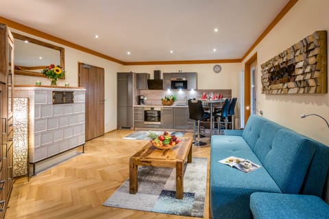 Luxury Apartment, Non Smoking (Koenigssee) | Living area | Flat-screen TV, DVD player