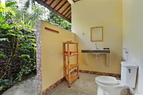 Family Villa, 2 Bedrooms, Connecting Rooms, Garden Area | In-room safe, desk, laptop workspace, rollaway beds