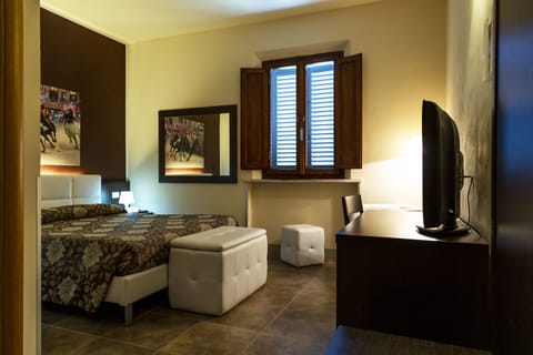 Superior Double or Twin Room, Private Bathroom, Garden View | In-room safe, desk, laptop workspace, blackout drapes