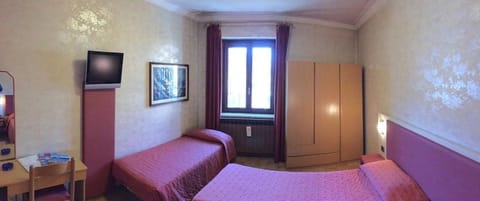 Triple Room | Premium bedding, desk, blackout drapes, soundproofing