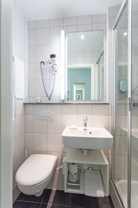 Small Single Room, only accessible by the stairs | Bathroom | Shower, free toiletries, hair dryer, towels