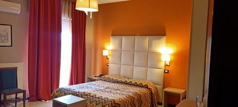 Double Room | Premium bedding, individually decorated, individually furnished, desk