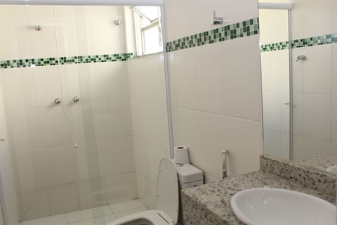 Double or Twin Room | Bathroom | Shower, free toiletries, towels