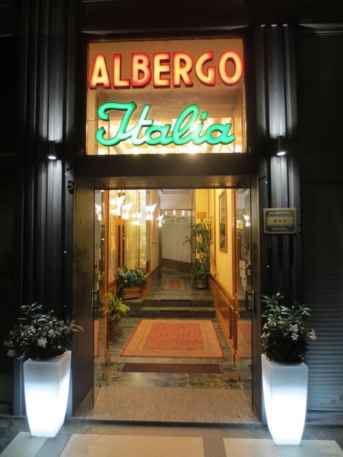 Front of property - evening/night