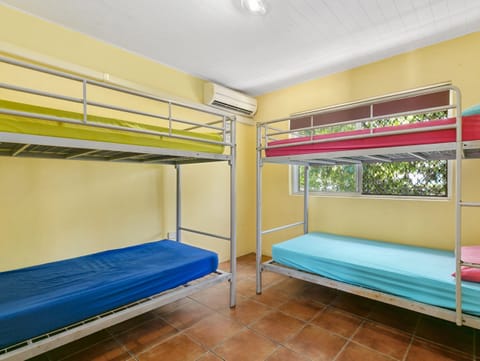 Basic Shared Dormitory, Mixed Dorm, Shared Bathroom | 1 bedroom, premium bedding, in-room safe, bed sheets