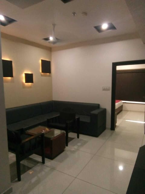 Majestic Suit	 | Living area | Flat-screen TV