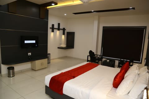 Executive Double Room | Premium bedding, free WiFi