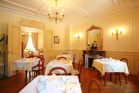 Daily buffet breakfast (EUR 18 per person)