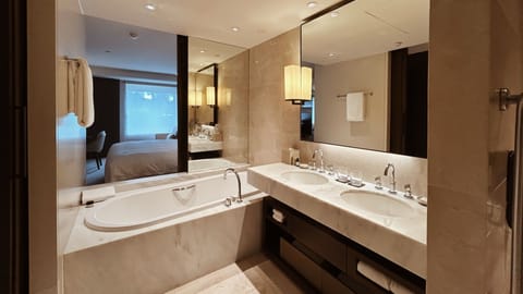 1 King Bed | Bathroom | Separate tub and shower, deep soaking tub, designer toiletries