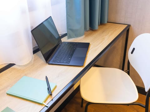 Standard Double Room, 1 Double Bed | Desk, blackout drapes, soundproofing, iron/ironing board